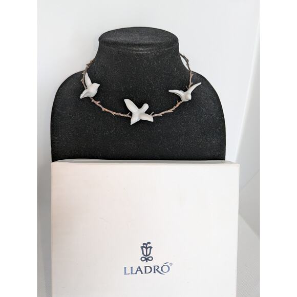 Lladro 01010068 MAGIC FOREST CHOKER #0068 16.5" White 3 Birds on Branch Necklace - Picture 6 of 8